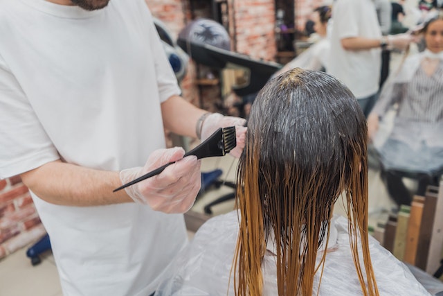 Expert tips to choose an authentic and exclusive hairdresser for your hair care