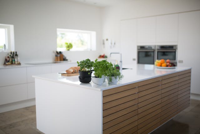GIA offers advice on how to maximise space and functionality in your kitchen.